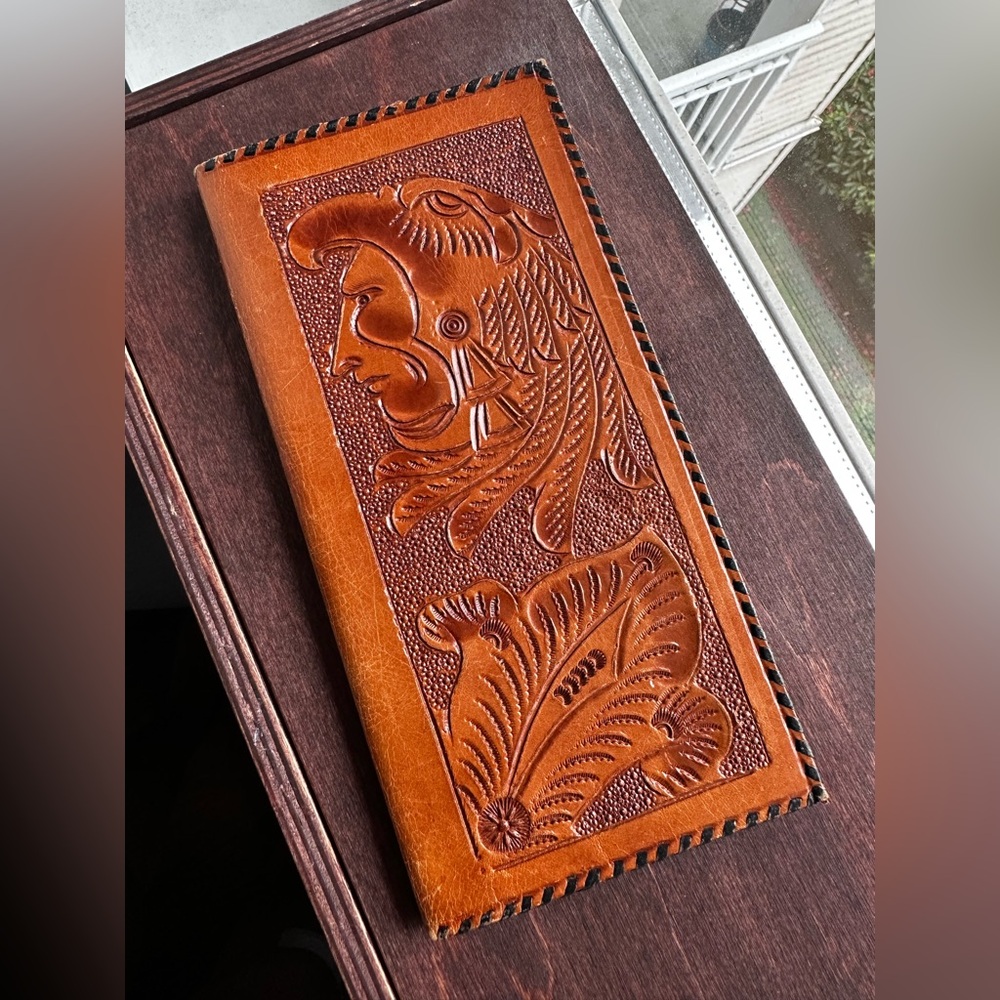 Vintage Handcrafted Leather Wallet with Embossed Design